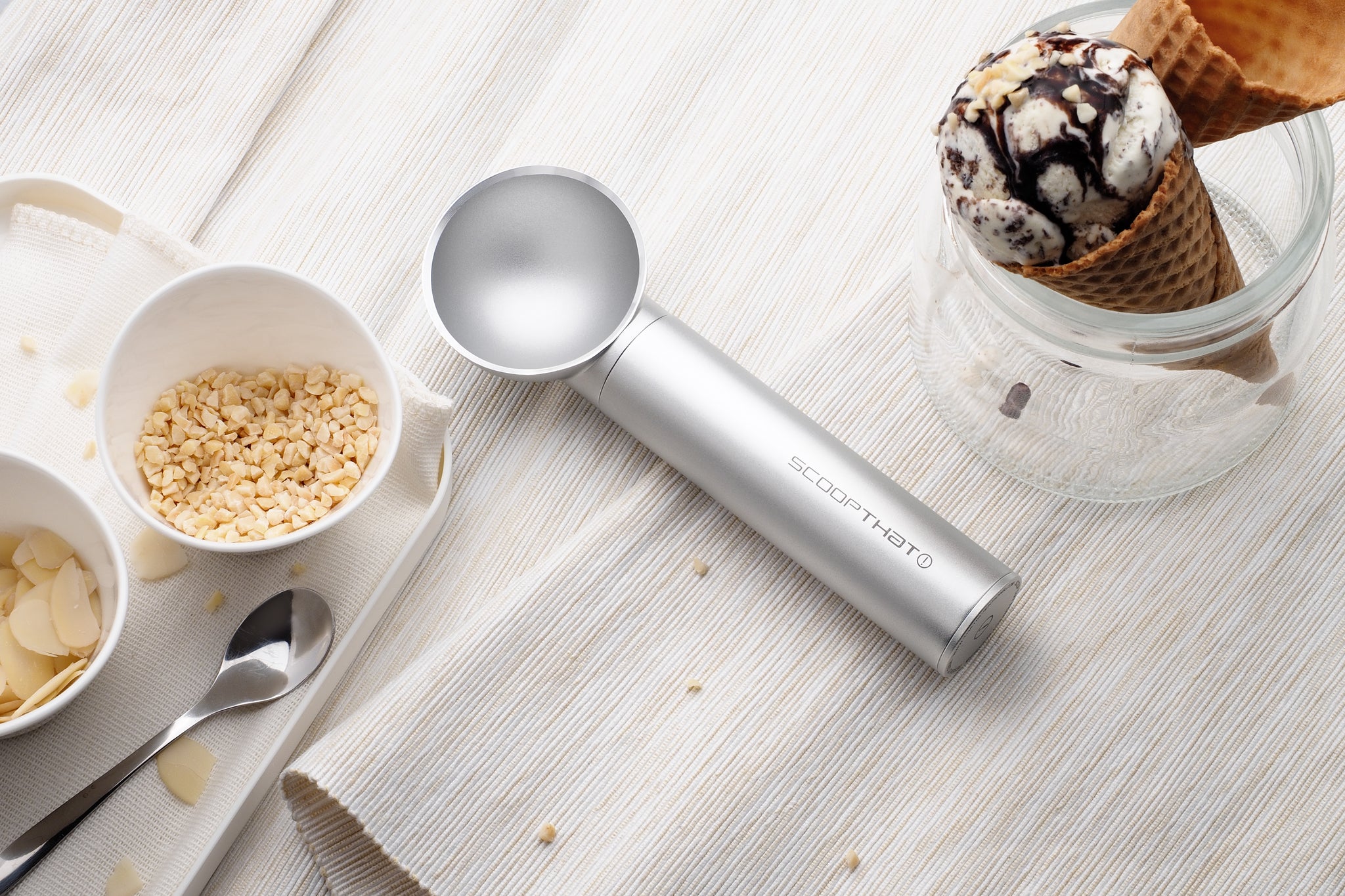 This warming ice cream scoop is now bigger than ever
